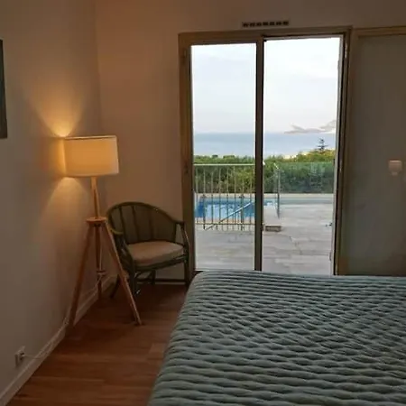 Roba Capeu Saint-Cyr-sur-Mer