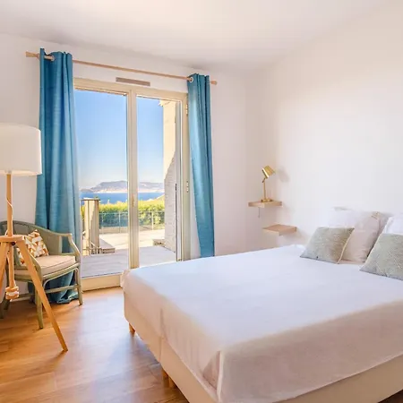 Roba Capeu Villa